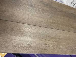 94 SF of Acrylx Laminate 7x40 - Springfield