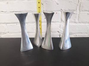 lot 14 image: Elegant Nambe Tableware