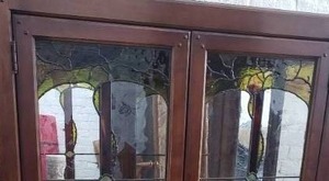 lot 1 image: Arts & Crafts Inspired Stained Glass Bernhardt Cabinet