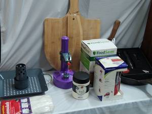 Collection of Kitchen Items