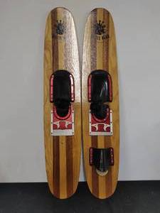 Vintage White Bear Wood Water Skis