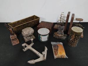 Collection of Home Dcor