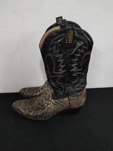 Bisonte Snake Cowboy Boots