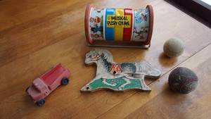 lot 54 image: Antique Musical Push Chime-Wooden Pony Chime-Tennis Ball-Baseball-Pink (Auburn) Pick Up Truck