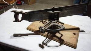 lot 115 image: Vintage Miter Box Saw