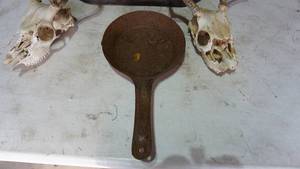 lot 132 image: Vintage Frying Pan & Water Tub---Two Deer Or Elk Skelton Heads