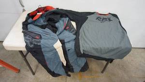 lot 141 image: Black & Orange & Grey FOX Motorcross Shirt & Pants