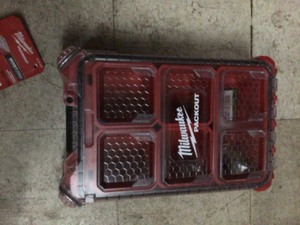 Milwaukee PACKOUT 5-Compartments Small Parts Organizer