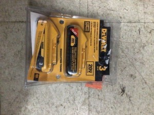 DEWALT 20-Volt MAX Compact Lithium-Ion 3.0Ah Battery Pack (2-Pack)