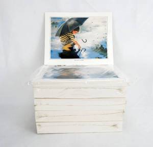 lot 121 image: Case of 900 Vintage 1992 Donald Zolan Touching The Sky Prints