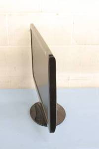 lot 17 image: Samsung SyncMaster B2430 Series 24 Widescreen LCD Business Monitor  Display