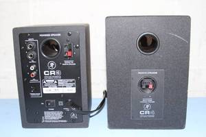 lot 20 image: Creative Reference CR3 Powered and CR4 Passive Multimedia Studio Monitors  Speakers