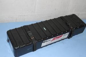 lot 35 image: Lowel Professional Portable Light  Lighting Kit with Case Stands Lights & More