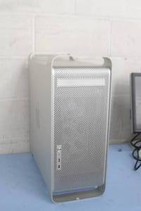 lot 41 image: Apple Power Mac G5 - Model A1117 - Tower Computer