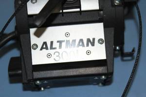 lot 90 image: Lot of 4 - Altman 300L 300-Watt Professional Video  Photography Light  Lighting Units