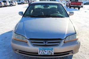 lot 30 image: 2000 Honda Accord EX