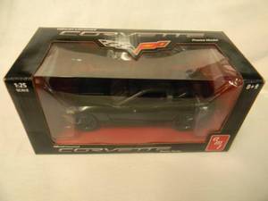 NEW IN BOX - AMT PROMO MODEL125 Scale 2012 CHEVROLET CORVETTE COUPE (BLACK) GREAT PIECE - SEE PICTURES