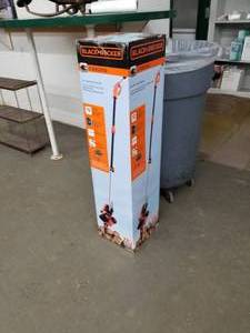 lot 315 image: Black & Decker 2n1 ChainsawPolesaw (in original box)