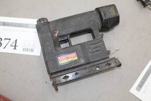 lot 374 image: Craftsman 836.272350 9.6V Stapler, Battery