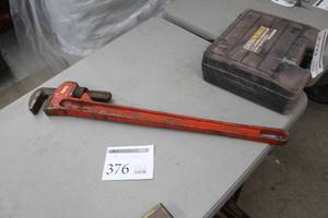 lot 376 image: 36 Pipe Wrench