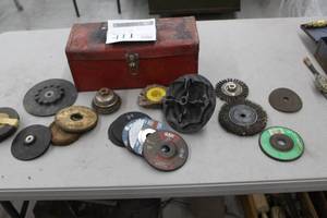 lot 411 image: 15 Metal Tool Box, Grinding Discs and Wheels