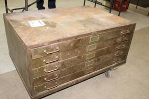 lot 458 image: Metal Rolling Blueprint Cabinet 5-drawer