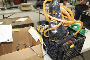 lot 453 image: Wagner Power Roller Pro 990 Paint Gun