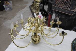 lot 492 image: Brass Chandelier