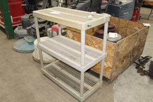 lot 523 image: Plastic Shelving Unit 3-tier