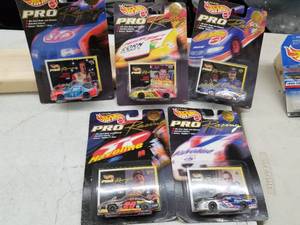 lot 605 image: Lot of (5) Hot Wheels Pro Racing 1st Edition 1997 NASCAR Stock Car 164 Scale Die-Cast Metal Replica Adult Collectible (In Original Packaging)