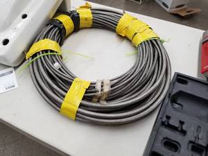 lot 533 image: Aeroquip Steel Braid Hydraulic Lines