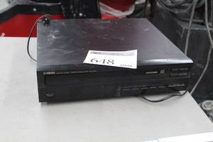 lot 648 image: Yamaha CDC-505 Natural Sound Compact Disc Player