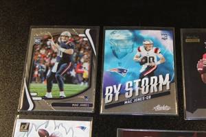 lot 11 image: 2021 Mac Jones Football Rookie Card Lot  5 Different Rookie Cards