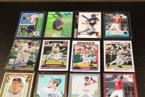 lot 24 image: Joe Mauer Minnesota Twins Baseball Card Lot  16 Different Cards