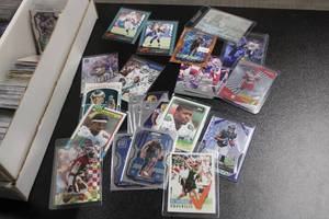 lot 67 image: FUN LOT ALERT Football Card Lot   Rookies Inserts & Stars