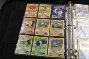 lot 70 image: Vintage Pokemon English & International Collection  90 Cards