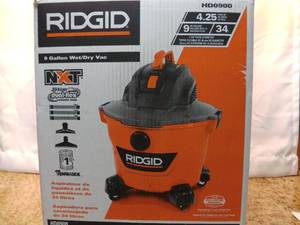 RIDGID 9 GAL WETDRY VAC (SKU 298)