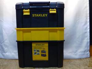 STANLEY 19 INCH 3-IN-1 MOBILE TOOLBOX (MISSING LATCH) (SKU 1394)
