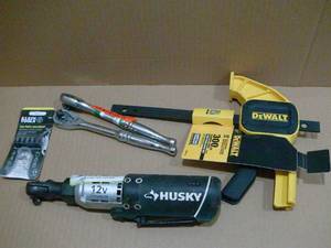 DEWALT 12 LARGE TRIGGER CLAMP MISSING PARTS (SKU 741)