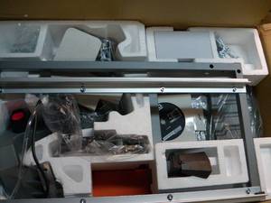 7 RIDGID TILE SAW W STAND (SKU 758)