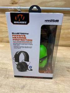 WALKERS Bluetooth Passive Hearing Protection with Adjustable Boom Mic (Green)