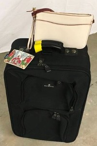 lot 22 image: Samsonite & Coach Travel Bag Grouping