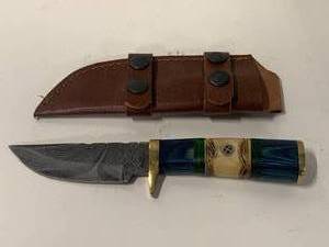 8 Inch Damascus Knife with Leather Sheath