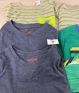 lot 77 image: Lot of 6 Boys Long Sleeve Shirts Size XS 4-5. 