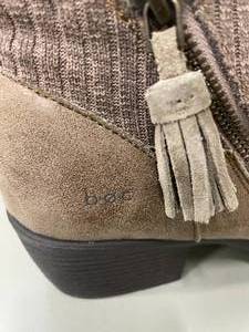 lot 54 image: BOC Womens Ankle Boots Size 9
