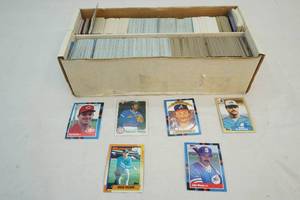 lot 54 image: sports cards