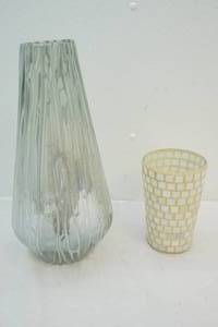 lot 62 image: vases