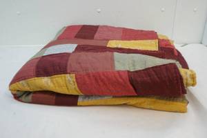 lot 66 image: blanket