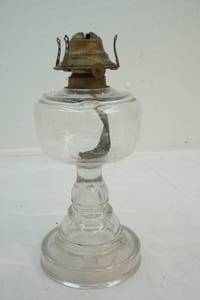 lot 8 image: oil lamp