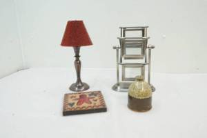 lot 144 image: home decor